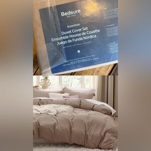 NWT Khaki Queen Duvet Cover Set - 3 Pieces